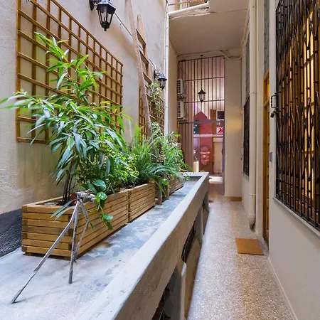 Apartmán Stoa Kairi Loft B Atény Exteriér fotografie
